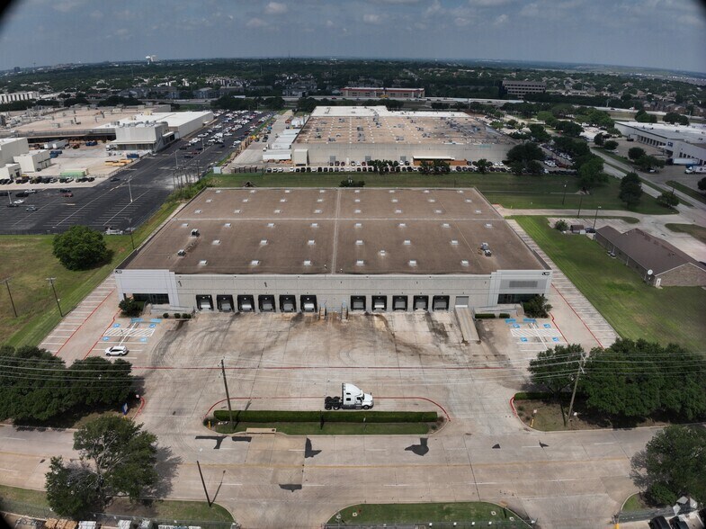 1825 Westpark Dr, Grand Prairie, TX à louer – Image 2 sur 23