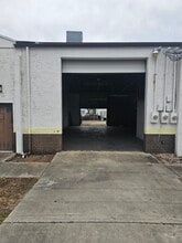 7734 Industrial Rd, Melbourne, FL à louer Photo intérieure– Image 1 sur 6