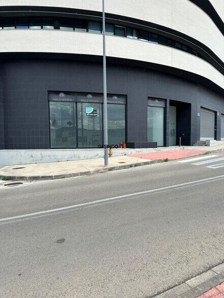 Local commercial dans Ontinyent à vendre - Photo de l’immeuble – Image 2 sur 18