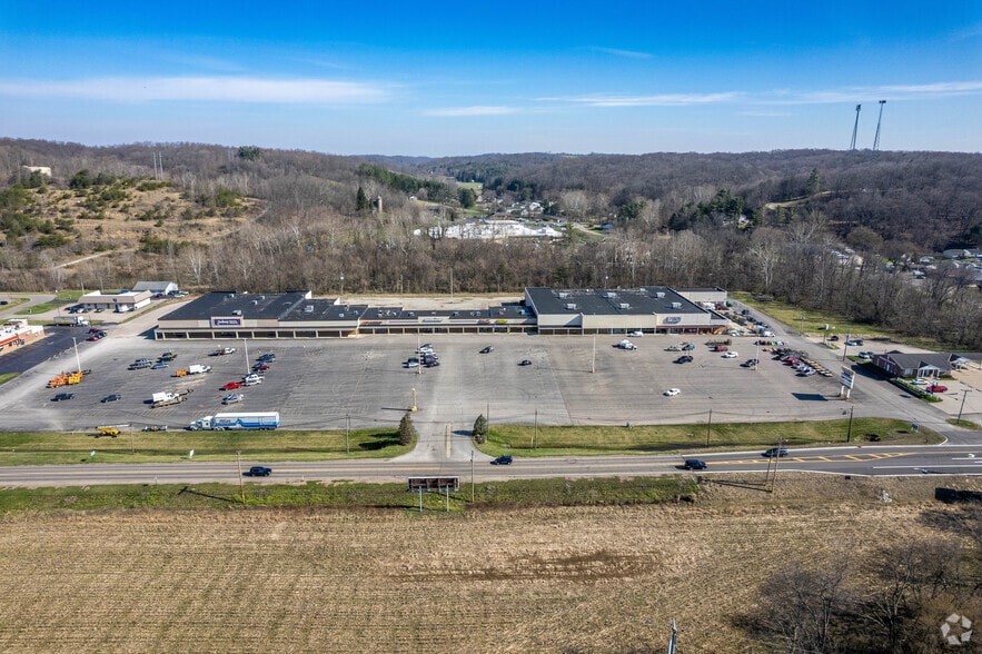 142 Hocking Mall, Logan, OH à louer - Aérien – Image 3 sur 7