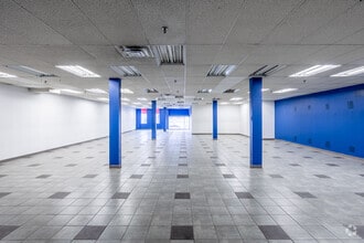 512 W 181st St, New York, NY à vendre Photo intérieure– Image 2 sur 3