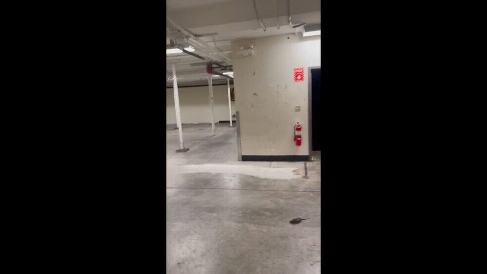 585 Washington St, Boston, MA à louer - Vidéo sur l’annonce professionnelle – Image 3 sur 10