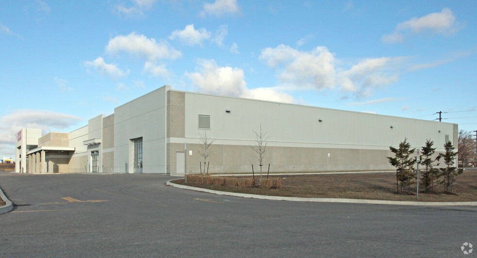 205 Baseline Rd W, Clarington, ON à vendre - Photo de l’immeuble – Image 3 sur 5