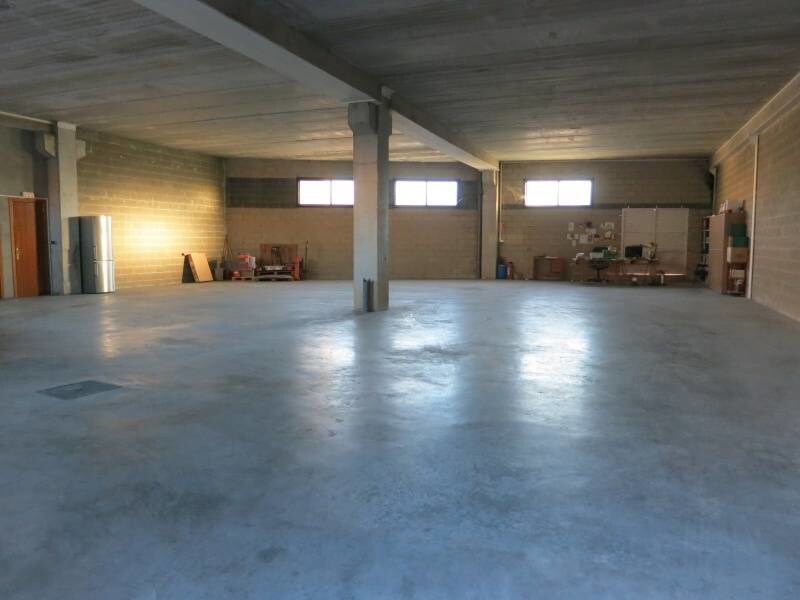 Igualada, BAR 08700 - Lot 2B - - Photo intérieure - Image 2 of 4