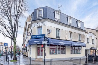 Plus de détails pour Local commercial à louer