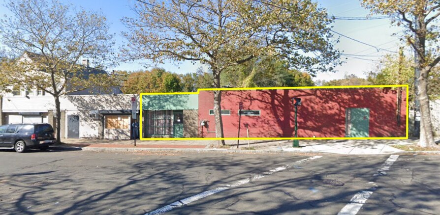 3 Kimberly Ave, New Haven, CT à louer - Photo de l’immeuble – Image 1 sur 4