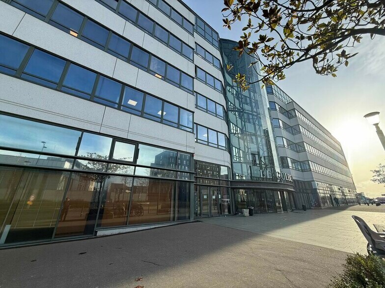 Local commercial dans Le Havre à louer - Photo de l’immeuble – Image 1 sur 25