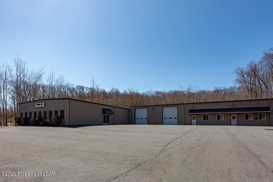 1253 Purdytown Tpke, Hawley, PA à vendre - Photo de l’immeuble – Image 2 sur 14