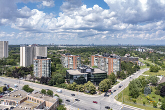 2085 Hurontario St, Mississauga, ON - VUE AÉRIENNE  vue de carte - Image1