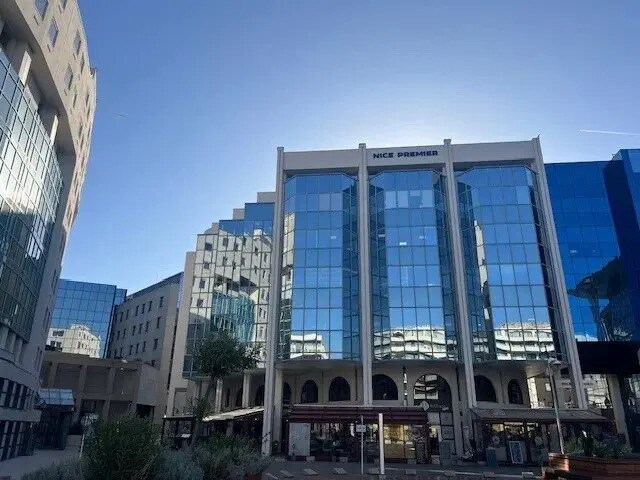 Local d'activités dans Nice à vendre Photo de l’immeuble– Image 1 sur 5