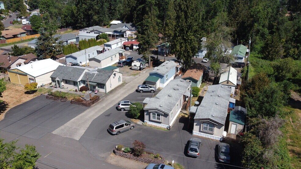 6803-6823 SE Mabel Ave, Milwaukie, OR à vendre - Photo de l’immeuble – Image 3 sur 7