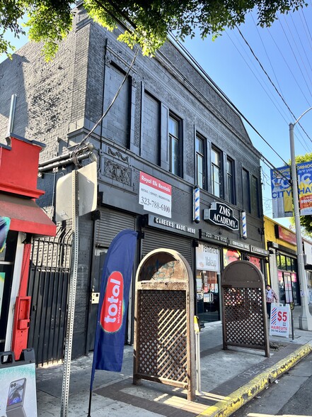 2228-2232 E Cesar E Chavez Ave, Los Angeles, CA à vendre - Photo de l’immeuble – Image 3 sur 28