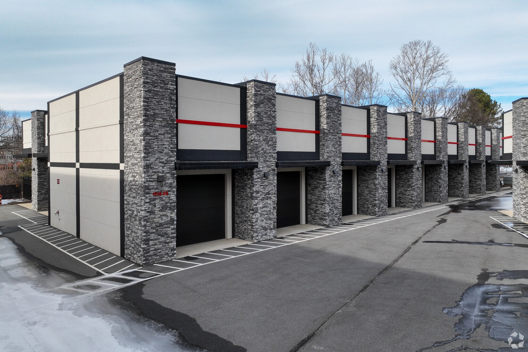 1018 Battleground Ave, Greensboro, NC à louer Photo principale– Image 1 sur 6