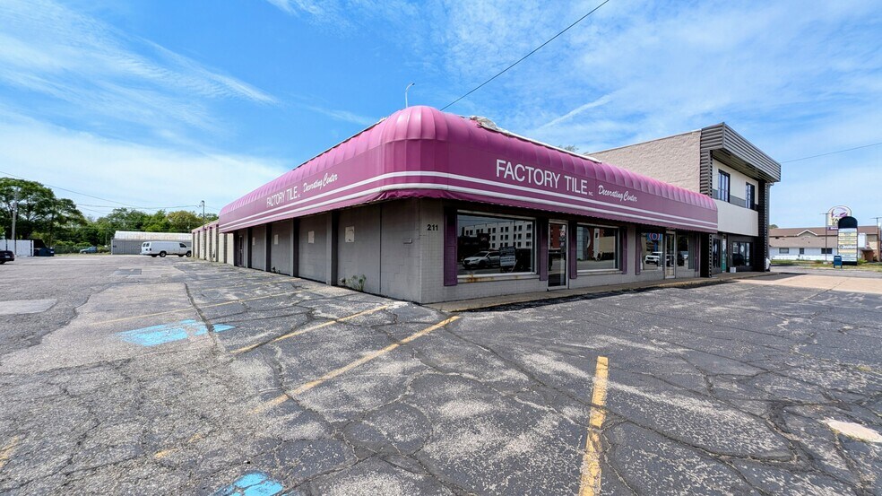 211 N Dixie Way, South Bend, IN à vendre - Photo de l’immeuble – Image 1 sur 15