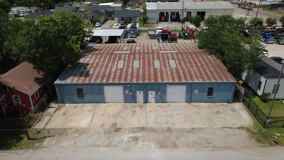 8019 Richards St, Houston, TX à vendre - Photo de l’immeuble – Image 2 sur 15