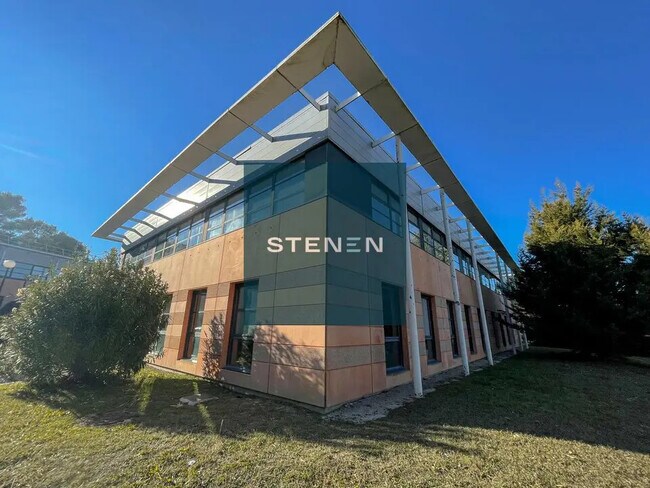 Plus de détails pour 1330 Avenue Jean-René Guillibert Gautier De La Lauzière, Aix-en-Provence - Bureau à louer