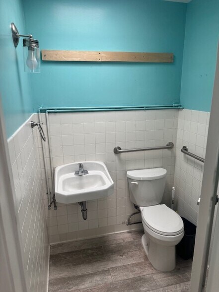 2309-2315 N Sepulveda Blvd, Manhattan Beach, CA à louer - Photo de l’immeuble – Image 2 sur 6
