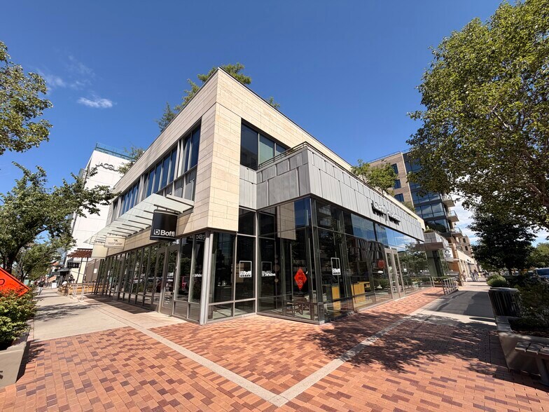 215 St Paul St, Denver, CO à louer - Photo de l’immeuble – Image 3 sur 9