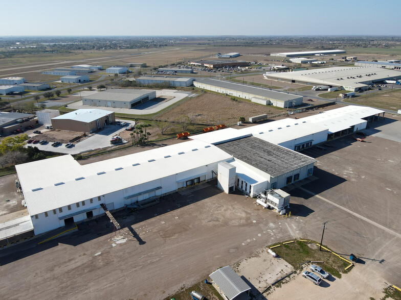 2300 Vo Tech Dr, Weslaco, TX à louer - Photo de l’immeuble – Image 2 sur 21