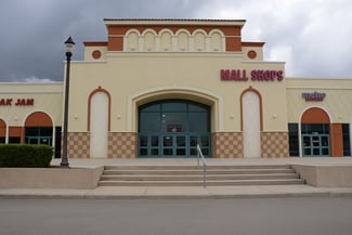 Plus de détails pour 1205 NE 163rd St, North Miami Beach, FL - Local commercial à louer