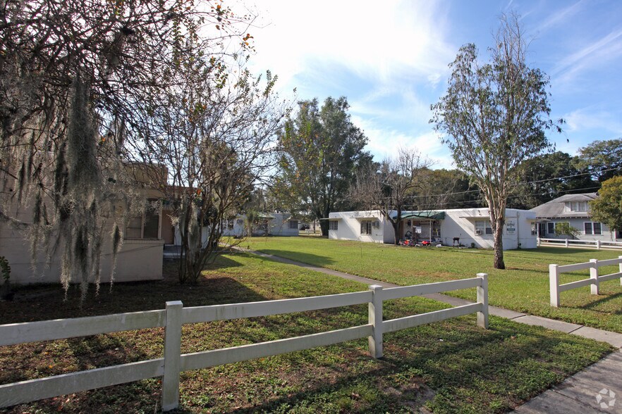 1111 W Reynolds Ave, Plant City, FL à vendre - Photo de l’immeuble – Image 2 sur 2