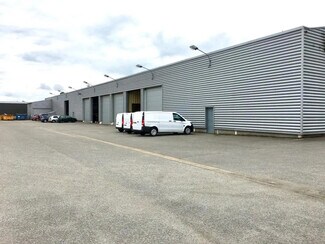 Plus de détails pour Local d'activités à louer