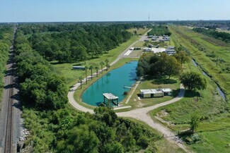 Plus de détails pour 515 Ulrich Ln, Crosby, TX - Logement à vendre