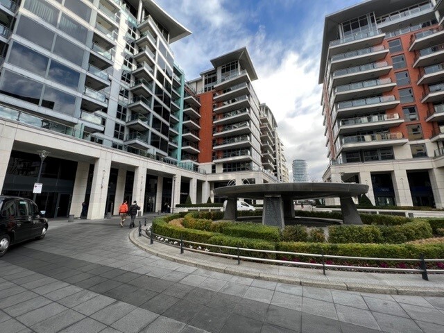 8 Fulham Broa, Londres à vendre - Photo de l’immeuble – Image 1 sur 5