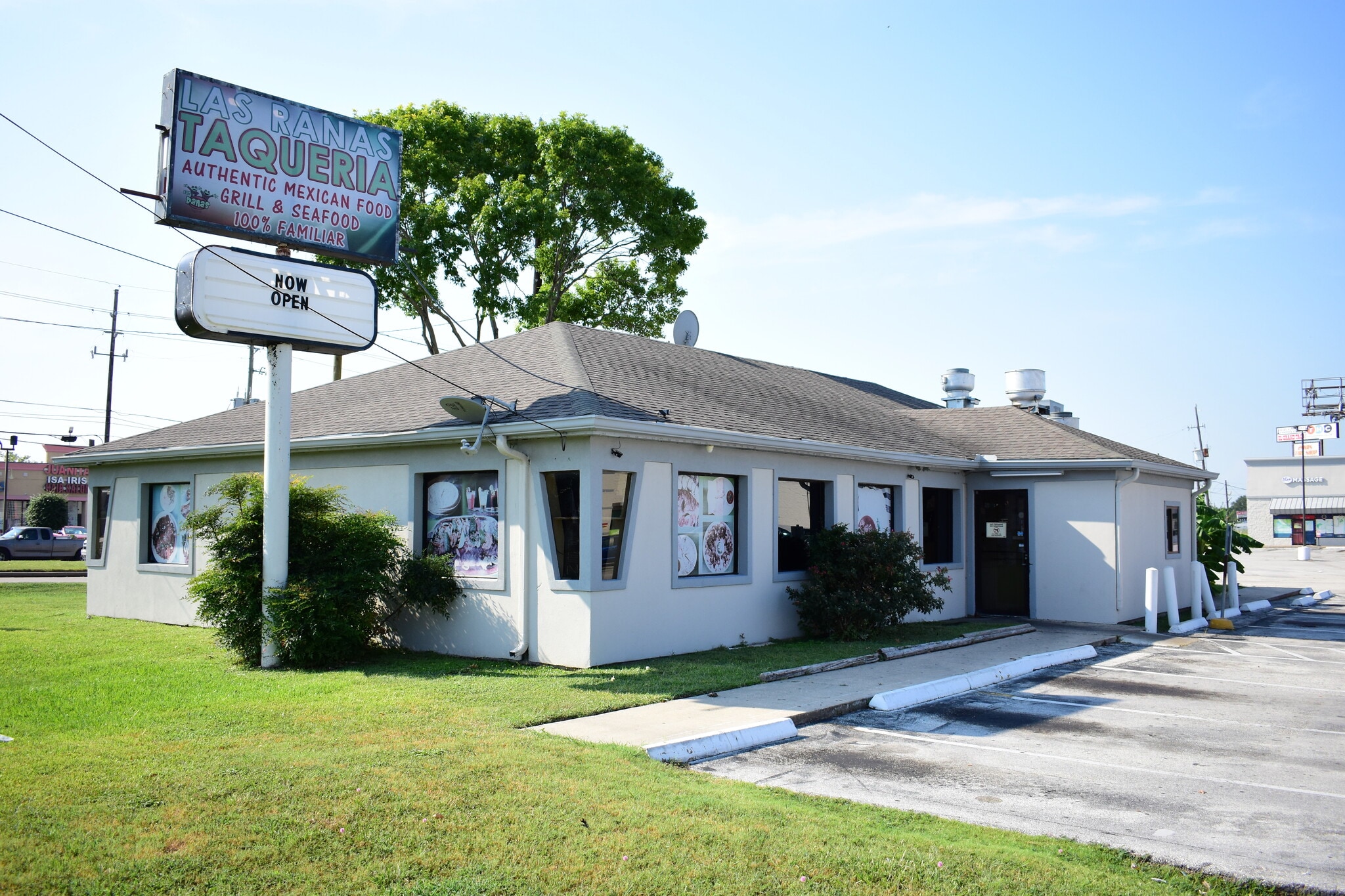13703-13771 SH 249, Houston, TX à louer Photo de l’immeuble– Image 1 sur 7