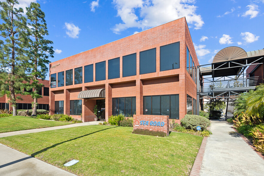 2461 W 208th St, Torrance, CA à louer - Photo de l’immeuble – Image 1 sur 13