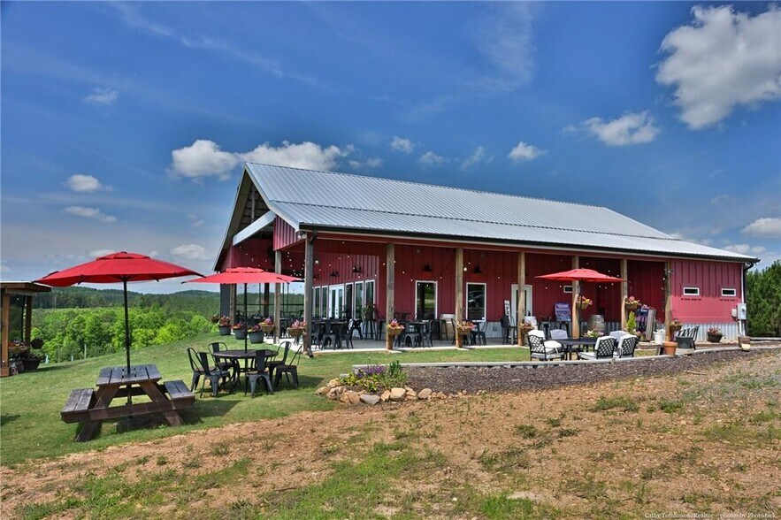 119 Inland Dr, Talking Rock, GA à vendre - Photo de l’immeuble – Image 3 sur 19