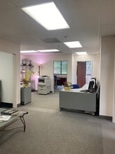 160 Littleton Rd, Parsippany, NJ à louer Photo intérieure– Image 2 sur 7
