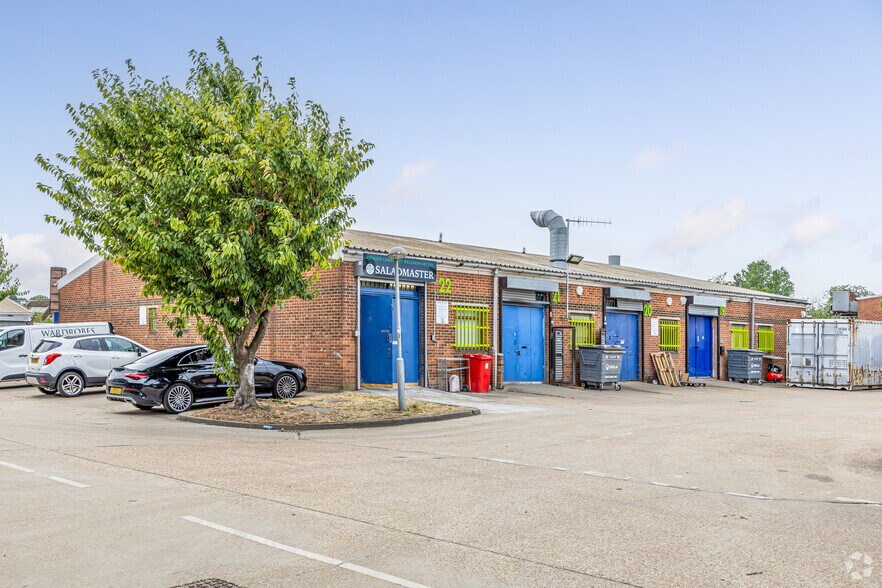 New Lydenburg St, Londres à louer - Photo de l’immeuble – Image 3 sur 4