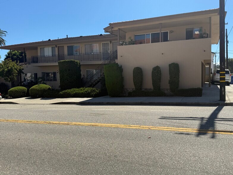 1321 W 9th St, San Pedro, CA à vendre - Photo de l’immeuble – Image 2 sur 5