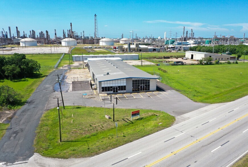 3001 FM 1765, Texas City, TX à vendre - Photo de l’immeuble – Image 3 sur 18