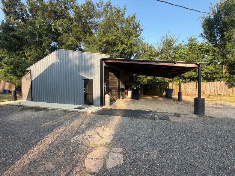 3215 Bert Kouns Industrial Loop, Shreveport, LA à vendre - Photo de l’immeuble – Image 3 sur 10