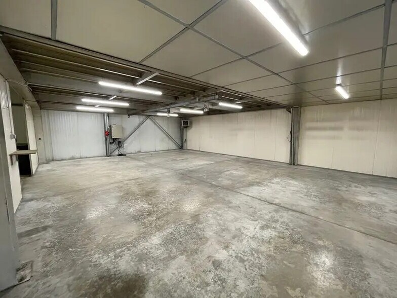 Bureau dans Compiègne à louer - Photo intérieure – Image 2 sur 4