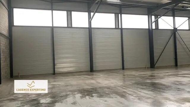 Industriel/Logistique dans Saint-Paul-Trois-Châteaux à louer - Photo intérieure – Image 3 sur 11
