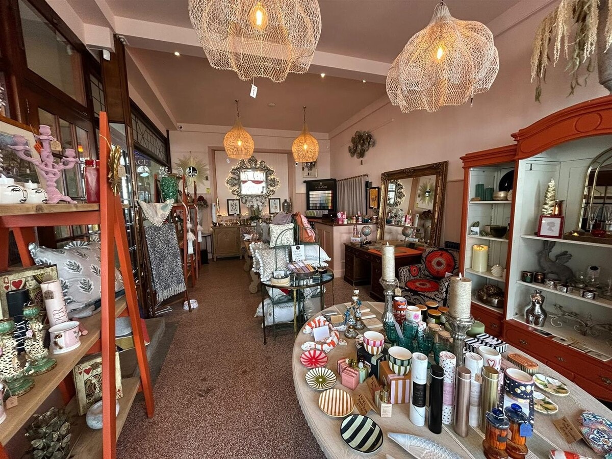 35 South St, Bridport, DOR DT6 3NY - Lot 35 & 35a - - Photo intérieure - Image 1 of 4