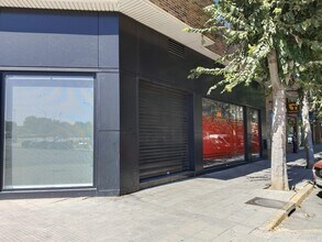Local commercial dans Coslada, Madrid à louer Photo de la construction– Image 2 sur 13