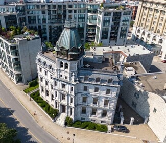 Plus de détails pour 357 Rue De La Commune O, Montréal, QC - Bureau à vendre