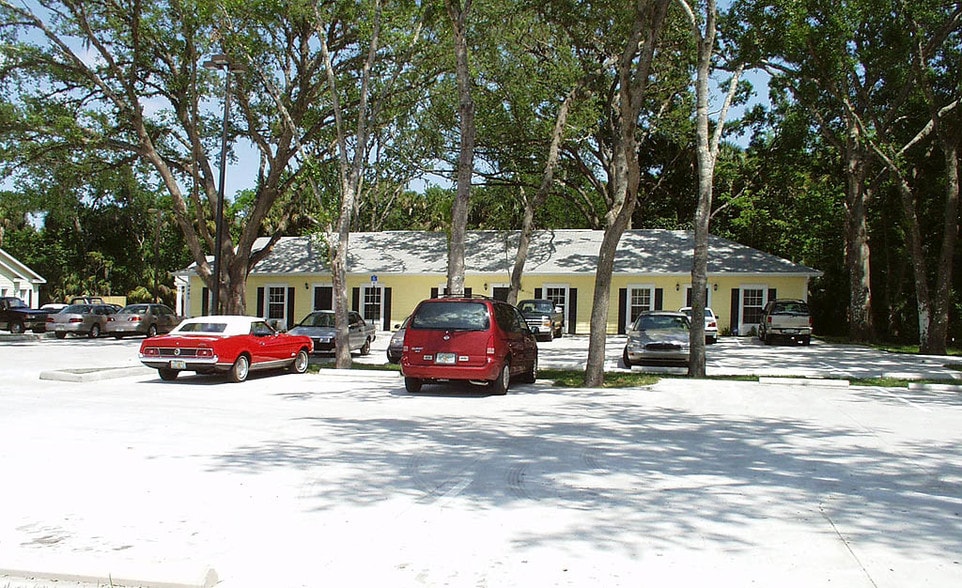 4961 Babcock St, Palm Bay, FL à vendre - Autre – Image 2 sur 36