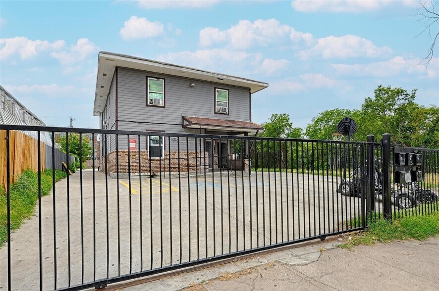 3020 South Blvd, Dallas, TX à vendre - Photo principale – Image 1 sur 13