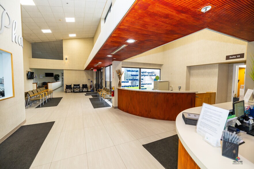 9830 Ridgeland Ave, Chicago Ridge, IL à louer - Photo de l’immeuble – Image 3 sur 10