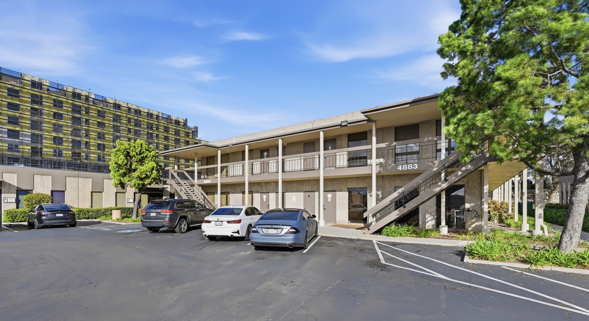 4883 Ronson Ct, San Diego, CA à louer Photo principale– Image 1 sur 2