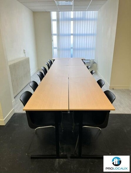 Bureau dans Abbeville à vendre - Photo intérieure – Image 1 sur 5