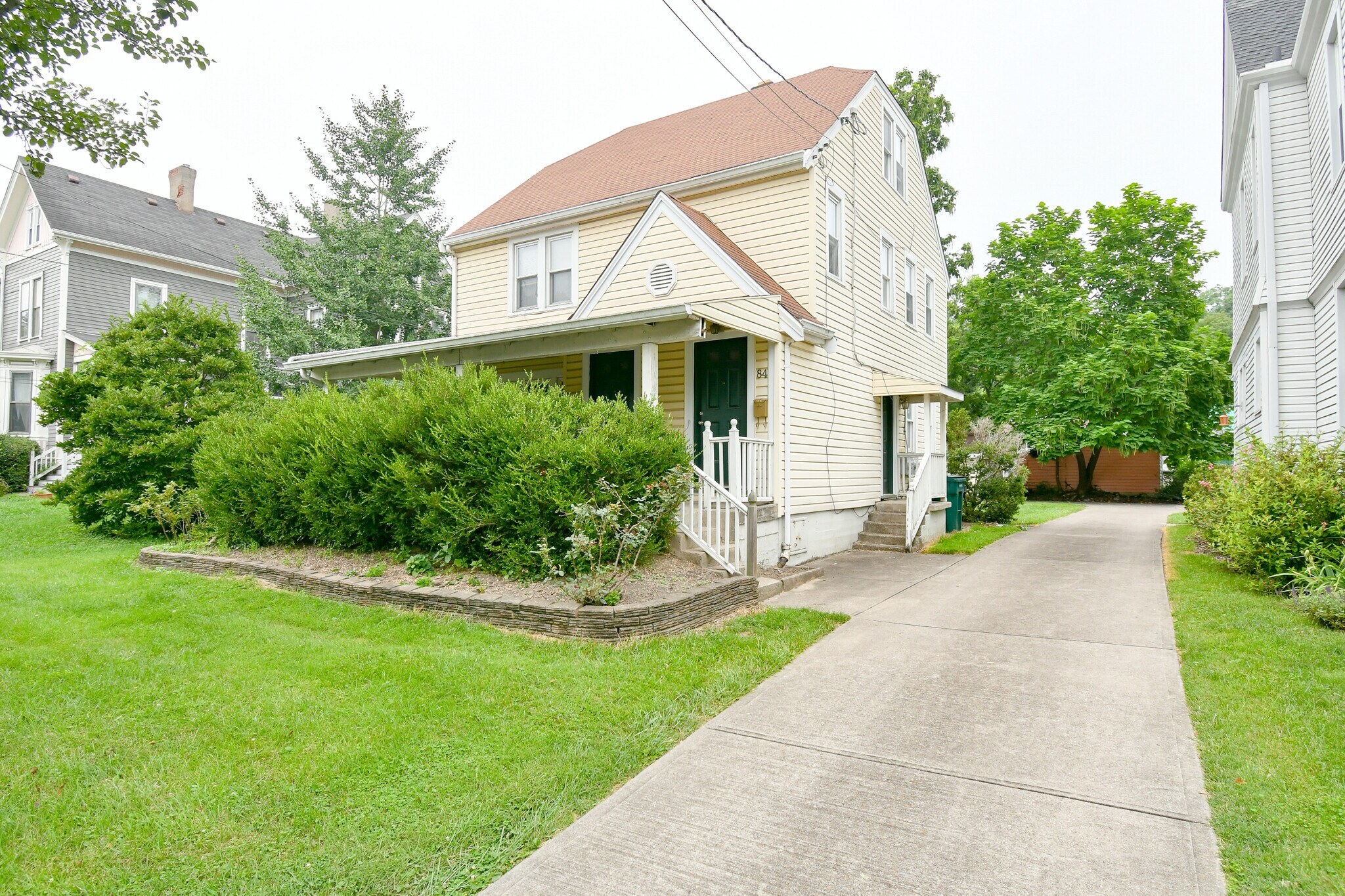 84 Hereford St, Cincinnati, OH à vendre Photo principale– Image 1 sur 2