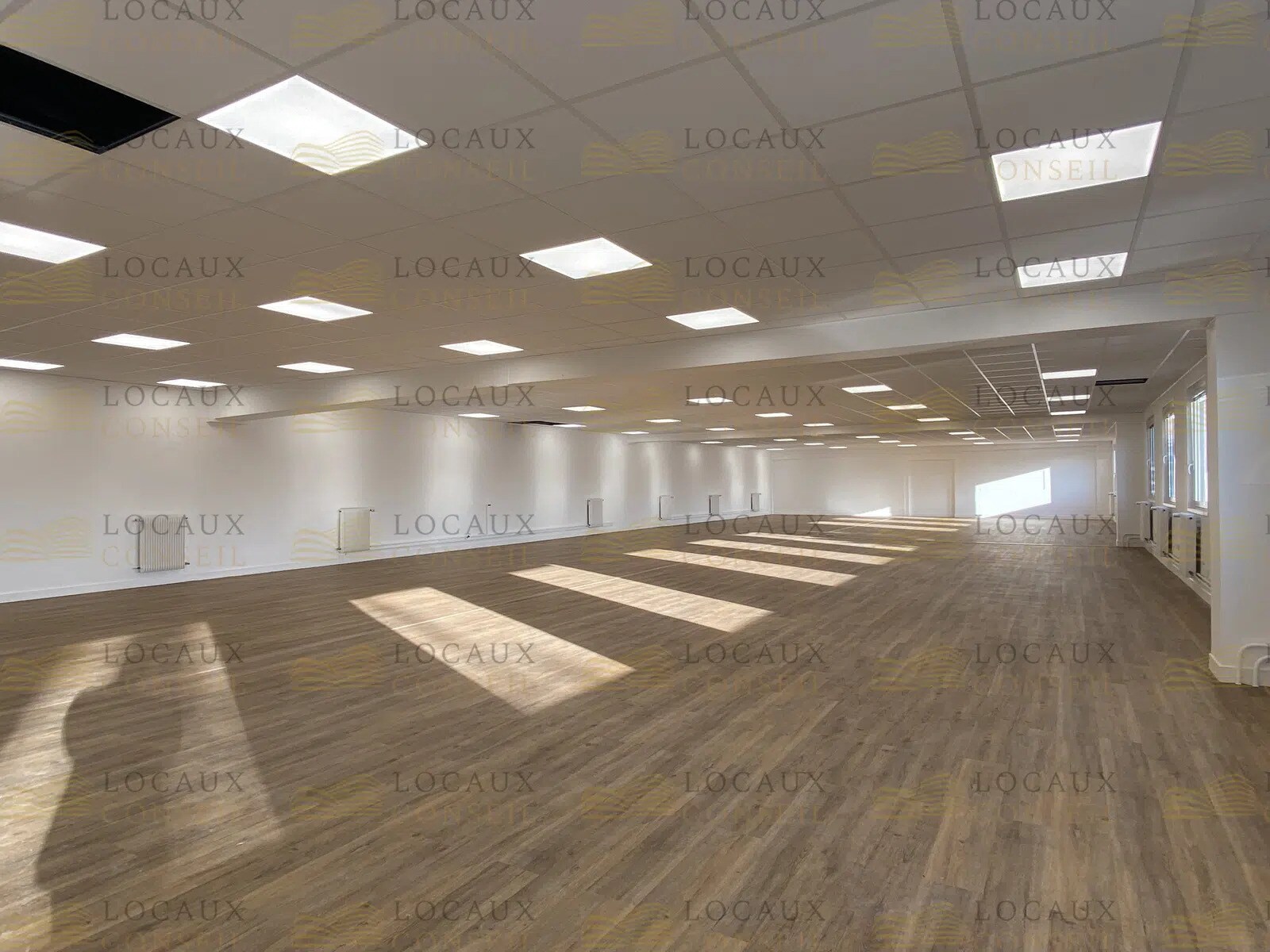 Bureau dans Gennevilliers à louer Photo de l’immeuble– Image 1 sur 6