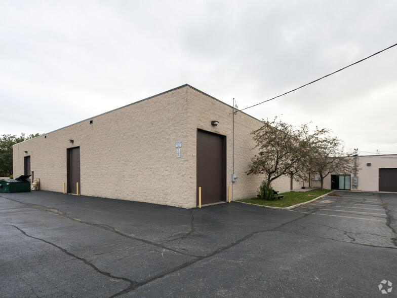3290 S Alpine Rd, Rockford, IL à louer - Photo de l’immeuble – Image 3 sur 3