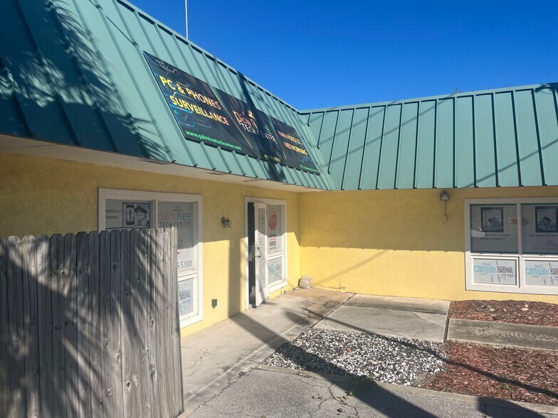 19 E Broadway St, Oviedo, FL à vendre - Photo de l’immeuble – Image 3 sur 8